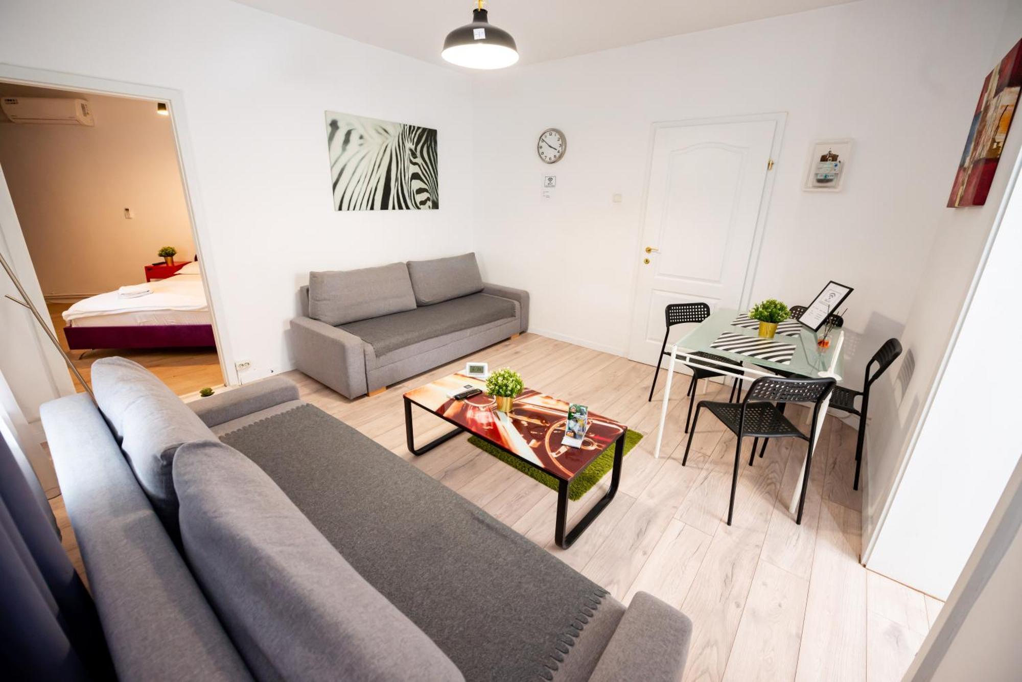 Ideal Accommodation City Center Bucarest Esterno foto